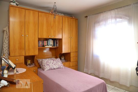 Quarto 1 de casa à venda com 3 quartos, 207m² em Jardim Kuabara, Taboão da Serra