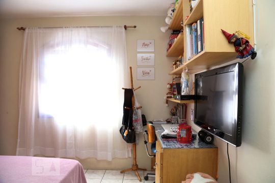 Quarto 1 de casa à venda com 3 quartos, 207m² em Jardim Kuabara, Taboão da Serra