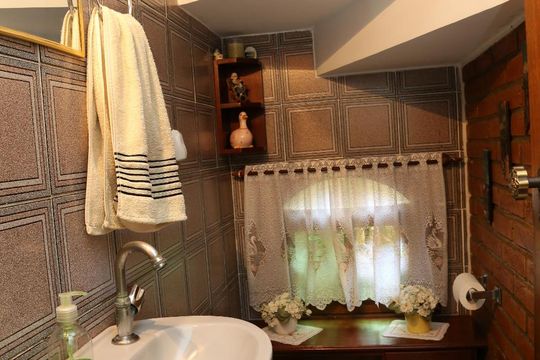 Lavabo de casa à venda com 3 quartos, 207m² em Jardim Kuabara, Taboão da Serra