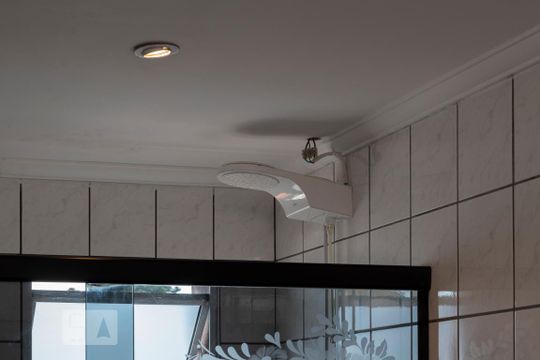 Chuveiro de casa à venda com 5 quartos, 596m² em Jardim Oriental, São Paulo