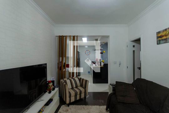 Sala de casa de condomínio à venda com 2 quartos, 100m² em Jardim Jaú (zona Leste), São Paulo