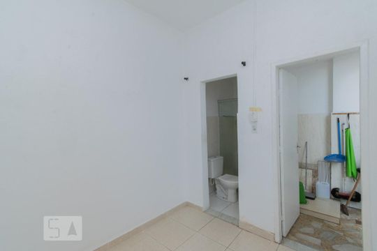 QUARTO DE SERVIÇO de apartamento à venda com 3 quartos, 140m² em Centro, Niterói