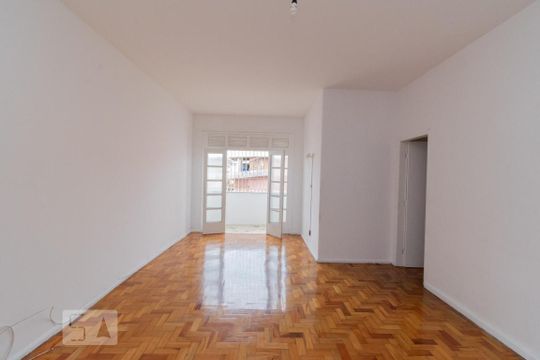 SALA de apartamento para alugar com 3 quartos, 140m² em Centro, Niterói