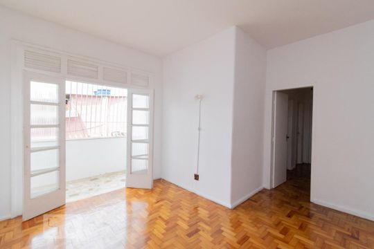 SALA de apartamento para alugar com 3 quartos, 140m² em Centro, Niterói