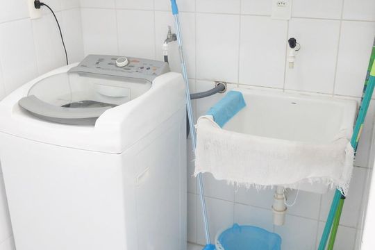Area de serviço de apartamento para alugar com 1 quarto, 53m² em Pituba, Salvador