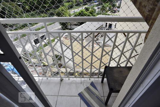 Varanda de apartamento para alugar com 2 quartos, 75m² em Jacarepaguá, Rio de Janeiro