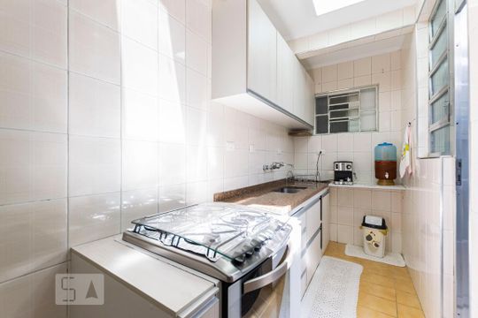 1o. Andar - Cozinha de casa para alugar com 3 quartos, 198m² em Vila Brasilina, São Paulo