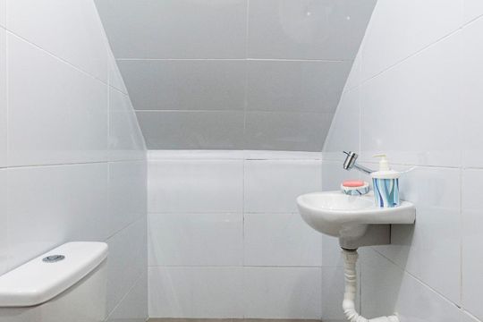 1o. Andar - Lavabo de casa para alugar com 3 quartos, 198m² em Vila Brasilina, São Paulo