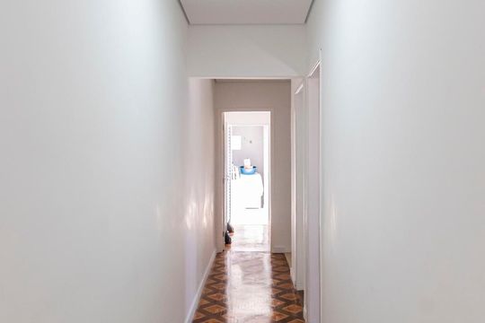 2o. Andar - Corredor de casa para alugar com 3 quartos, 198m² em Vila Brasilina, São Paulo
