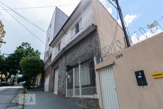 Fachada de casa à venda com 3 quartos, 700m² em Sacomã, São Paulo