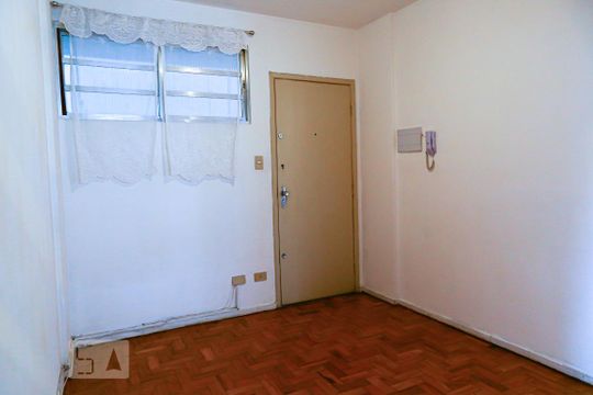 Sala  de kitnet/studio à venda com 1 quarto, 37m² em Bela Vista, São Paulo