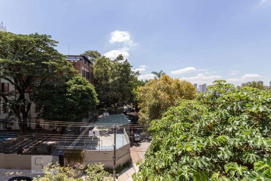 Vista de apartamento à venda com 3 quartos, 215m² em Perdizes, São Paulo