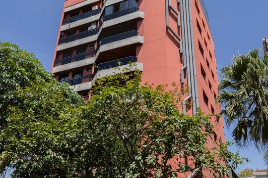 Fachada de apartamento à venda com 3 quartos, 215m² em Perdizes, São Paulo