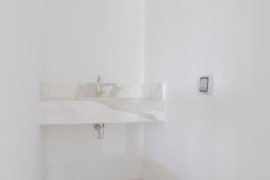 Lavabo de apartamento à venda com 3 quartos, 215m² em Perdizes, São Paulo