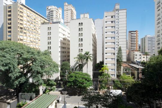 Sala - Vista de apartamento para alugar com 3 quartos, 341m² em Cerqueira César, São Paulo