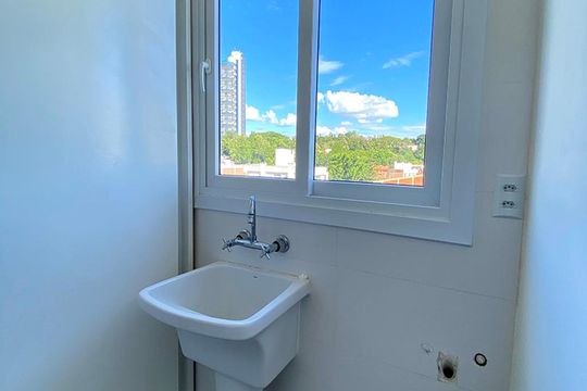 Lavanderia de apartamento para alugar com 2 quartos, 72m² em Morro do Espelho, São Leopoldo