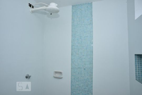 Banheiro de apartamento à venda com 2 quartos, 57m² em Pechincha, Rio de Janeiro