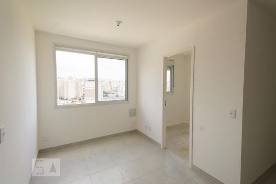 Sala de apartamento à venda com 2 quartos, 34m² em Cambuci, São Paulo