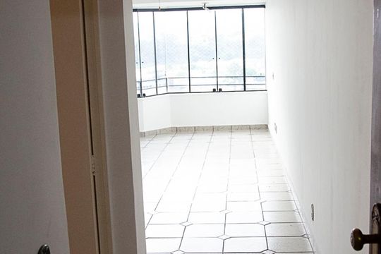 Sala de apartamento para alugar com 2 quartos, 70m² em Vila Constança, São Paulo