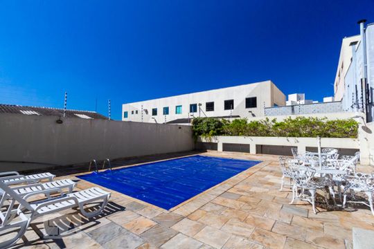 Piscina de apartamento à venda com 2 quartos, 60m² em Vila Paulista, São Paulo