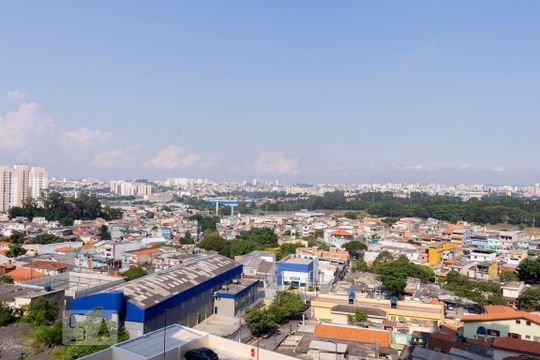Vista de apartamento para alugar com 2 quartos, 42m² em Jardim Santa Emília, São Paulo