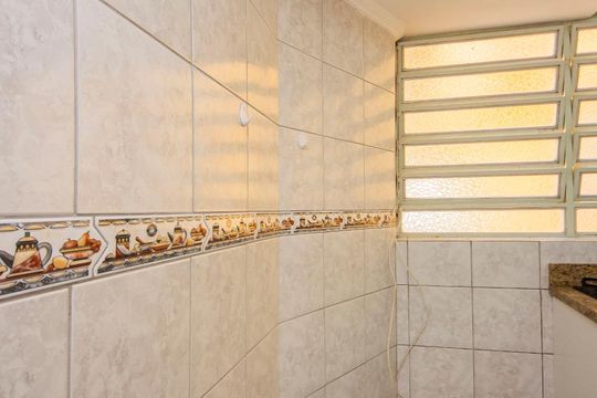 Lavanderia  de apartamento para alugar com 1 quarto, 73m² em Vila Ipiranga, Porto Alegre