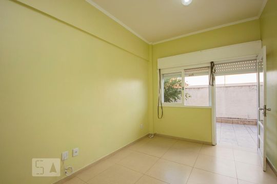 Apartamento para alugar com 1 quarto, 73m² em Vila Ipiranga, Porto Alegre