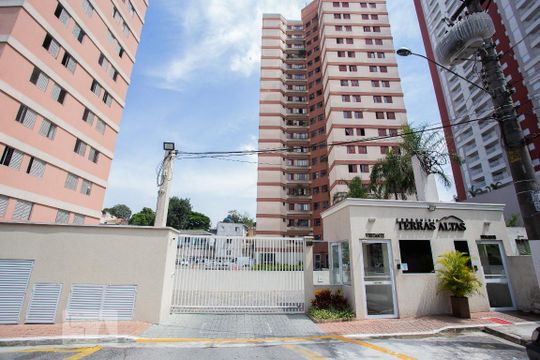 Fachada e portaria de apartamento para alugar com 3 quartos, 67m² em Centro, Diadema