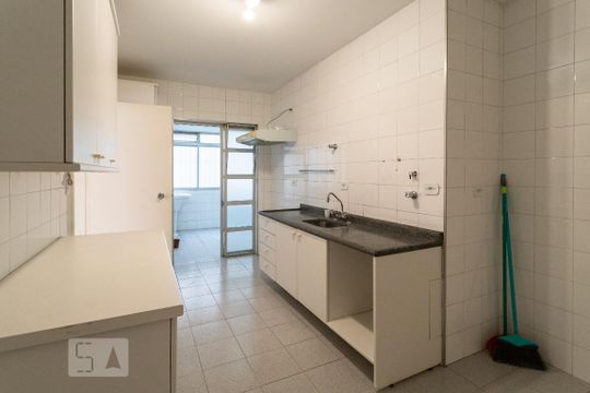 Cozinha de apartamento para alugar com 3 quartos, 140m² em Jardim Paulista, São Paulo