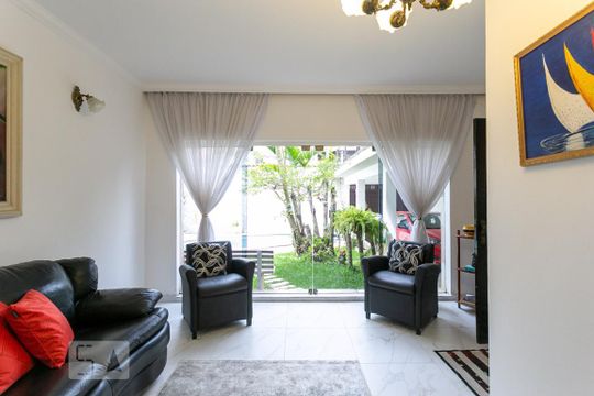 Sala de estar de casa à venda com 4 quartos, 260m² em Jardim Fenix, São Bernardo do Campo