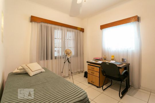 Quarto 1 de casa à venda com 4 quartos, 260m² em Jardim Fenix, São Bernardo do Campo