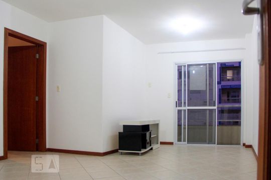 Apartamento para alugar com 2 quartos, 80m² em Trindade, Florianópolis