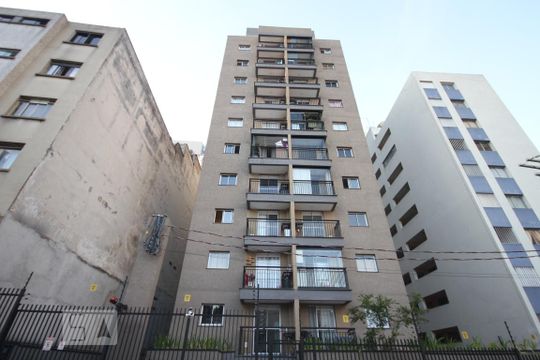 Fachada de kitnet/studio à venda com 1 quarto, 27m² em Sé, São Paulo