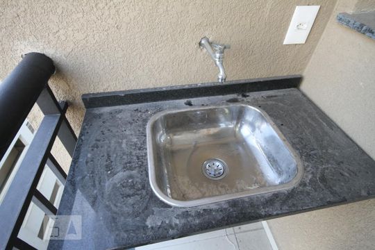 Varanda de kitnet/studio à venda com 1 quarto, 27m² em Sé, São Paulo