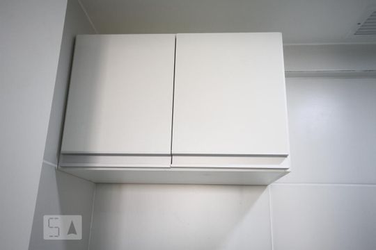 Banheiro de kitnet/studio à venda com 1 quarto, 27m² em Sé, São Paulo