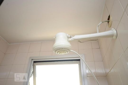 Chuveiro de apartamento à venda com 2 quartos, 190m² em Icaraí, Niterói