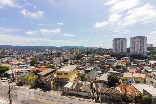 Vista  de apartamento à venda com 2 quartos, 72m² em Vila Amélia, São Paulo