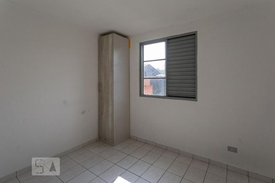 Quarto 2 de apartamento para alugar com 2 quartos, 52m² em Alves Dias, São Bernardo do Campo