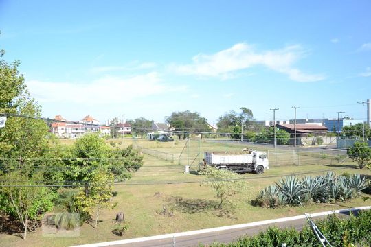 Vista de casa para alugar com 4 quartos, 350m² em Igara, Canoas