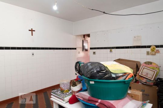 Cozinha 1 de casa à venda com 5 quartos, 250m² em Parque Sao Lucas, São Paulo