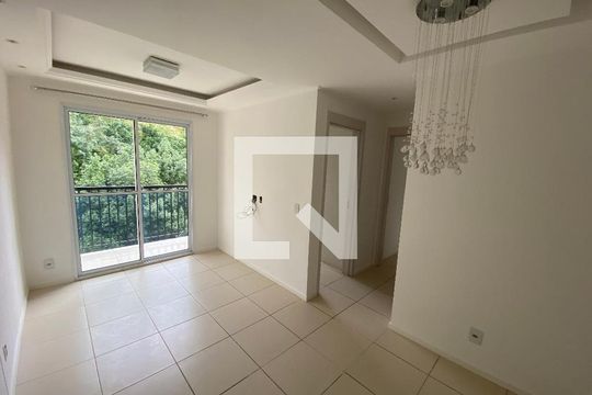 Apartamento à venda com 2 quartos, 51m² em Jacarepaguá, Rio de Janeiro