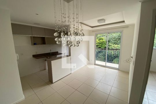 Sala de apartamento à venda com 2 quartos, 51m² em Jacarepaguá, Rio de Janeiro