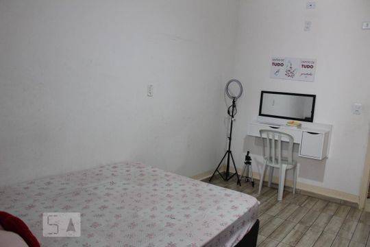 Quarto 2 de casa à venda com 2 quartos, 40m² em Itaim Paulista, São Paulo