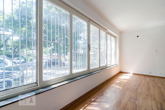Sala de casa à venda com 4 quartos, 625m² em Sumaré, São Paulo
