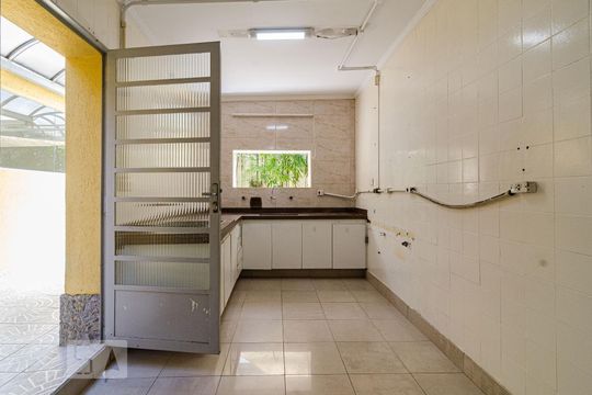 Cozinha de casa à venda com 4 quartos, 625m² em Sumaré, São Paulo