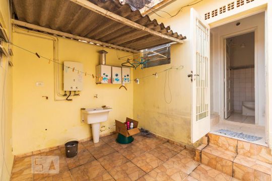 Área de Serviço de casa para alugar com 3 quartos, 170m² em Parque Jabaquara, São Paulo
