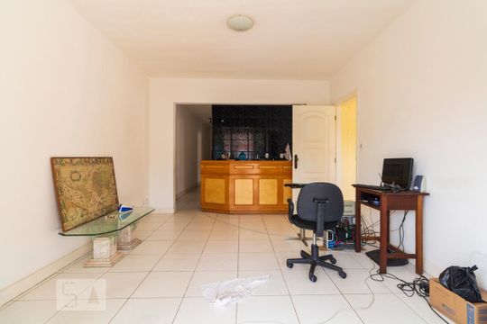 Sala de casa para alugar com 3 quartos, 170m² em Parque Jabaquara, São Paulo