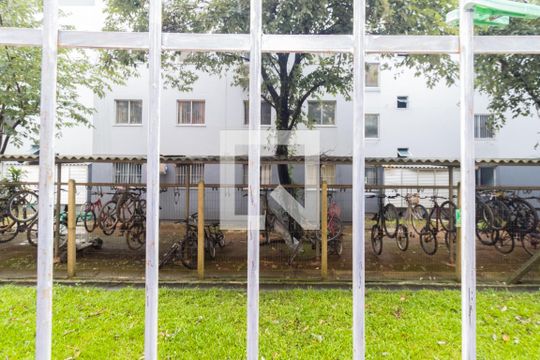 Quarto 1-Vista de apartamento para alugar com 2 quartos, 50m² em Mato Grande, Canoas