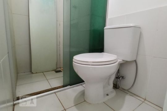 Banheiro de apartamento para alugar com 1 quarto, 40m² em Águas Claras, Brasília