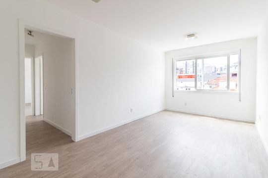 Apartamento para alugar com 3 quartos, 76m² em Boa Vista, Porto Alegre